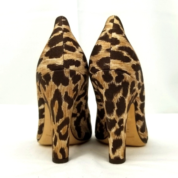 Dolce Gabbana Satin Animal Print Peep Toe Block Heels Pumps 38.5 - Picture 2 of 6